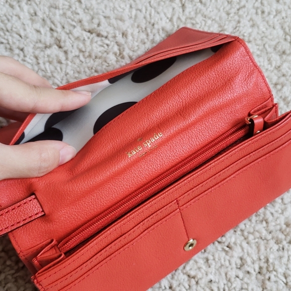 Red Kate Spade Wallet - Picture 5 of 6